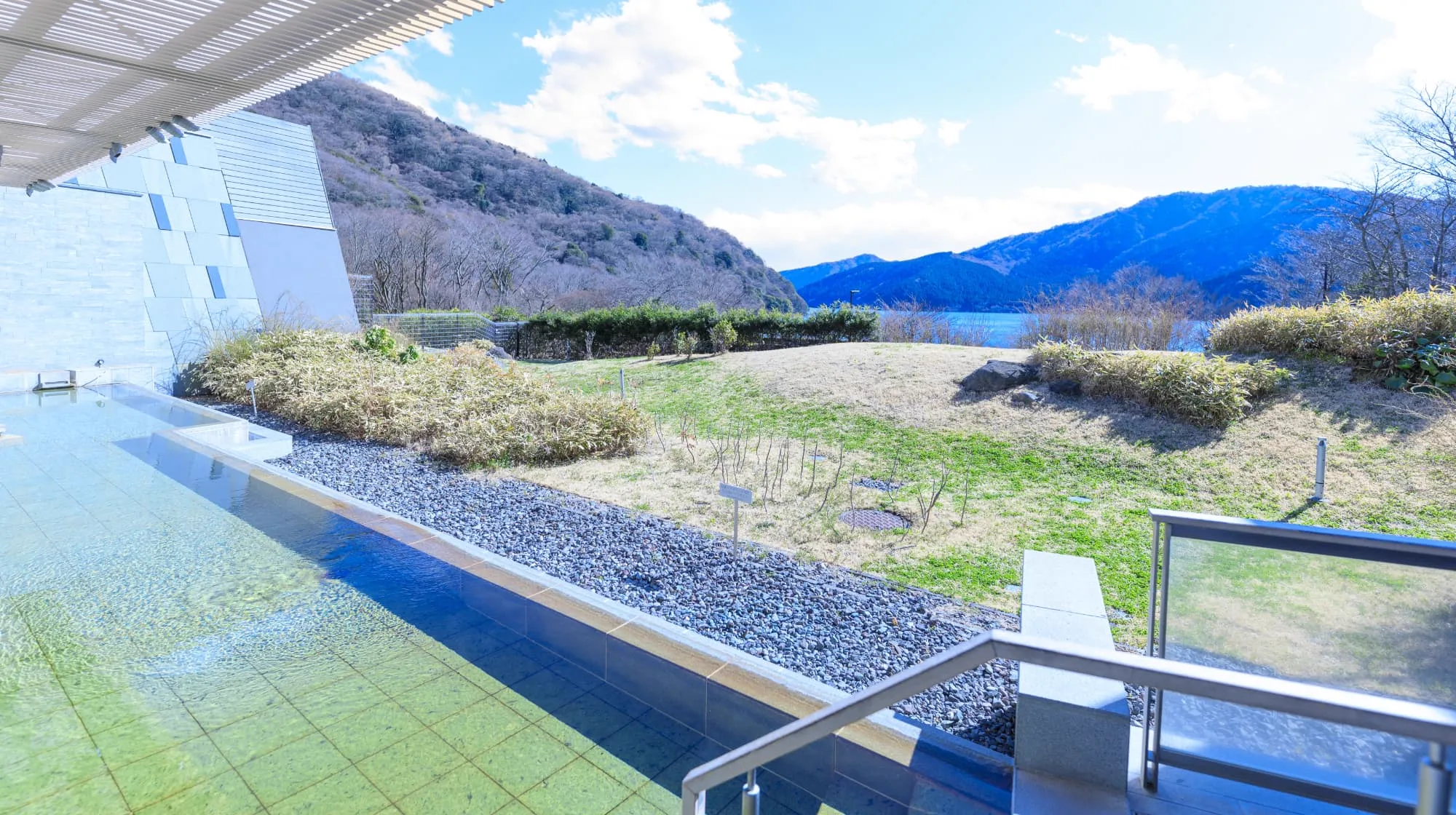 箱根・蘆(ノ)湖 (はなをり)值得住嗎?露天浴池(露天浴池