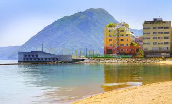 別府溫泉旅館怎麼選?站前天然泉、海景掛流、私人包場與全房私人湯一次分流
